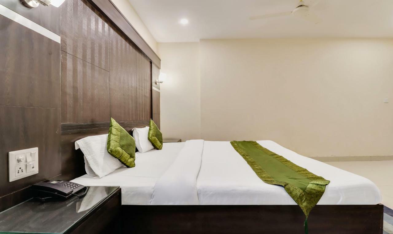Treebo Trip Himalayan Breeze Hotel Mussoorie Exterior photo